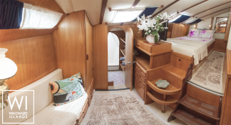 Conan   Catamaran 24M Interior 8