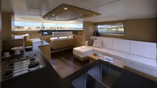 Cumberland 47 Fountaine Pajot Interior 1