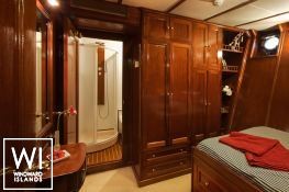 Ketch  34M  Interior 3