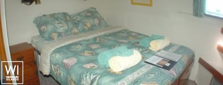 CUAN LAW   Trimaran 32M Interior 13