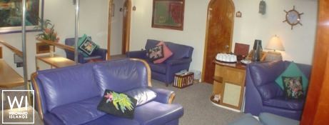 CUAN LAW   Trimaran 32M Interior 16