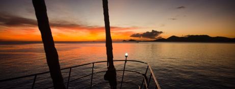 CUAN LAW   Trimaran 32M Exterior 7