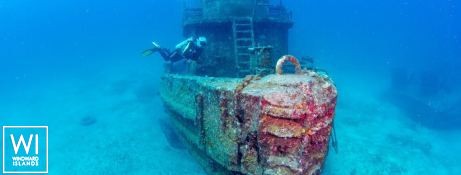 CUAN LAW   Trimaran 32M Exterior 11