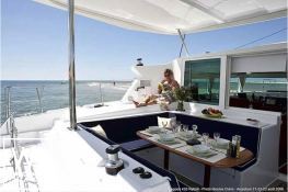 Lagoon 420 Lagoon Catamaran Exterior 3