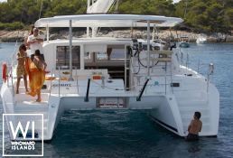 Lagoon 420 Lagoon Catamaran Exterior 4