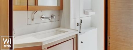 AMARI  Lagoon Catamaran Lagoon 450 Interior 22