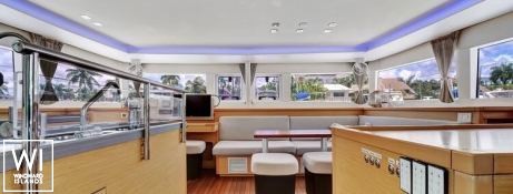 AMARI  Lagoon Catamaran Lagoon 450 Interior 23