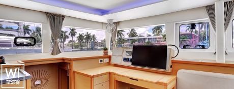 AMARI  Lagoon Catamaran Lagoon 450 Interior 24