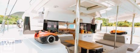 AMARI  Lagoon Catamaran Lagoon 450 Exterior 8