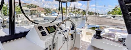 AMARI  Lagoon Catamaran Lagoon 450 Exterior 18