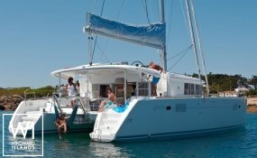 Lagoon 450 Lagoon Catamaran Exterior 3
