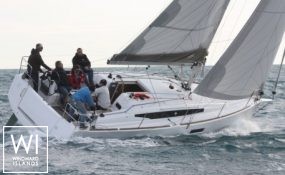 Sun Odyssey 349 Jeanneau Exterior 1