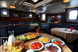 S.Y SEA PEARL   Schooner SCS 35M Interior 19