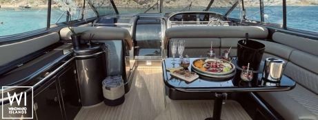 007  Sunseeker Predator 68' Interior 10