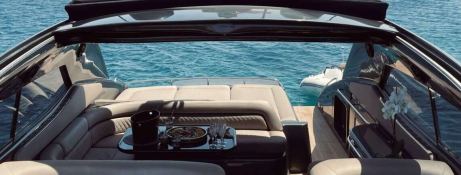 007  Sunseeker Predator 68' Interior 12
