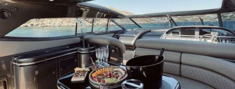 007  Sunseeker Predator 68' Interior 13