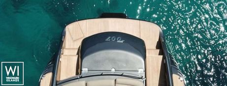 007  Sunseeker Predator 68' Exterior 8