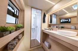 Nautitech 40 Nautitech Catamaran Interior 5