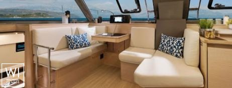 Sea Spirit  Nautitech Catamaran Nautitech 40 Interior 24