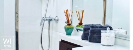 ODYSSEA  (ex SLIVOCHKA) Fountaine Pajot Sanya 57 Interior 13