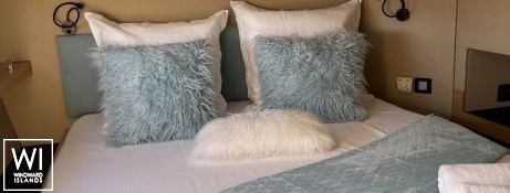 ZEN  Fountaine Pajot Sanya 57 Interior 9