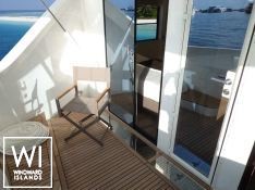 OVER REEF   Catamaran 54' Interior 12