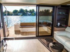 OVER REEF   Catamaran 54' Interior 13