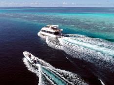 OVER REEF   Catamaran 54' Exterior 8