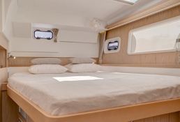 Lagoon 400 Lagoon Catamaran Interior 7