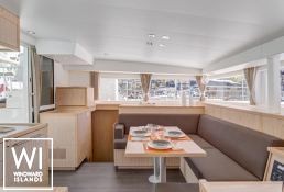 Lagoon 400 Lagoon Catamaran Interior 8