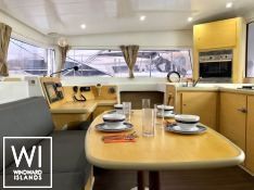XEM3  Lagoon Catamaran Lagoon 400 Interior 5