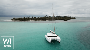 XEM3  Lagoon Catamaran Lagoon 400 Exterior 3
