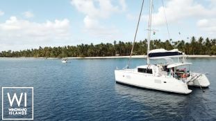 XEM3  Lagoon Catamaran Lagoon 400 Exterior 1