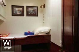 Ketch 25M Colvin Interior 6