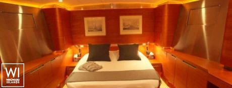 ATTIMO  CMN Sloop 31M Interior 11