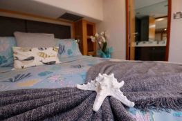 LIR  Fountaine Pajot Victoria 67' Interior 17