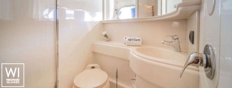 ORION (ex ORION) Baia Yachts Azzura 63' Interior 18