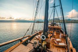 Silolona  Konjo Schooner 50M Exterior 3