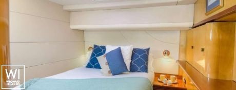 Zingara  Matrix Catamaran Silhouette 76' Interior 13