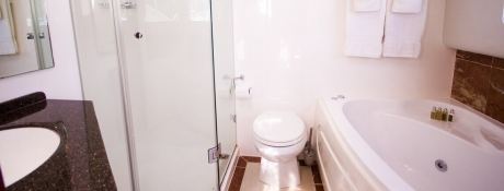 Kings Ransom  Matrix Catamaran Silhouette 76' Interior 19