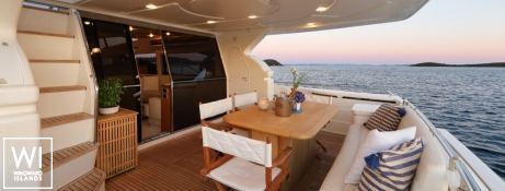 DOMINIQUE  Ferretti Yacht 680 Exterior 8