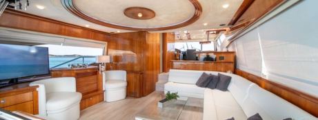 Simply Brilliant  Ferretti Yacht 680 Interior 12