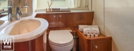 Simply Brilliant  Ferretti Yacht 680 Interior 13