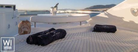 Simply Brilliant  Ferretti Yacht 680 Exterior 8