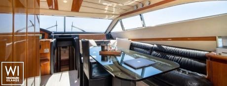 Simply Brilliant  Ferretti Yacht 680 Interior 15