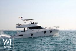 Flashcat 435 Flash Catamaran Exterior 2