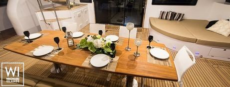 Clouds  Sunreef Yachts Power 70' Interior 1