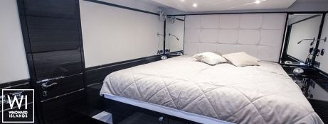 Clouds  Sunreef Yachts Power 70' Interior 1