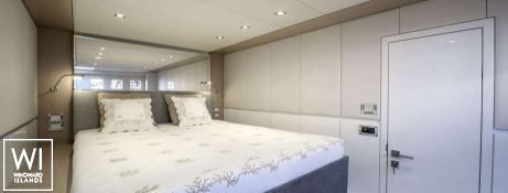 MOONDANCE (ex SKYLARK) Sunreef Yachts Power 70' Interior 1