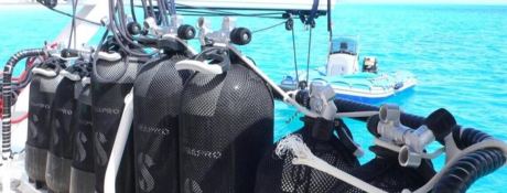 AQUA TIKI II  Fountaine Pajot Eleuthera 60 Exterior 2